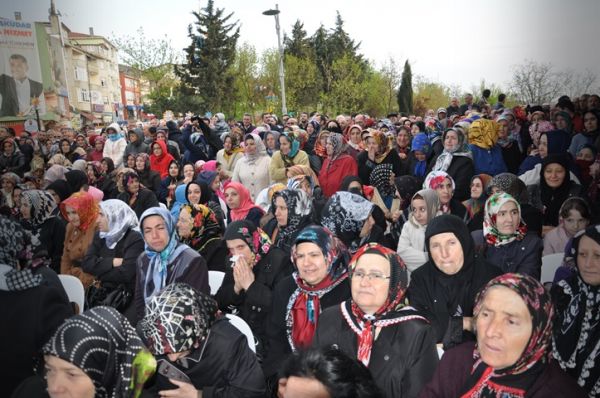 Hilmi Türkmen'in  Keşkek İkramı