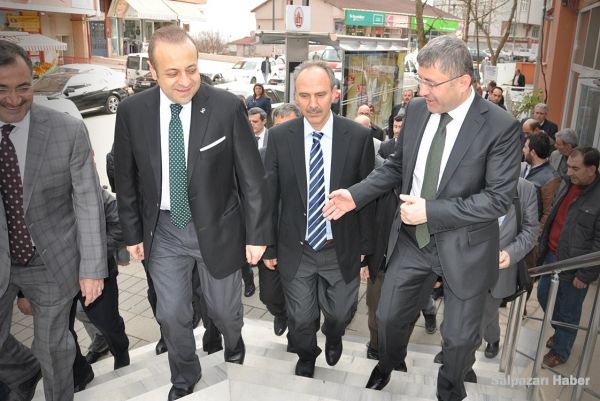 Hilmi Türkmen'in Seçim Çalışması