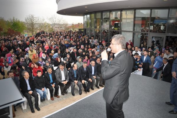 Hilmi Türkmen'in  Keşkek İkramı