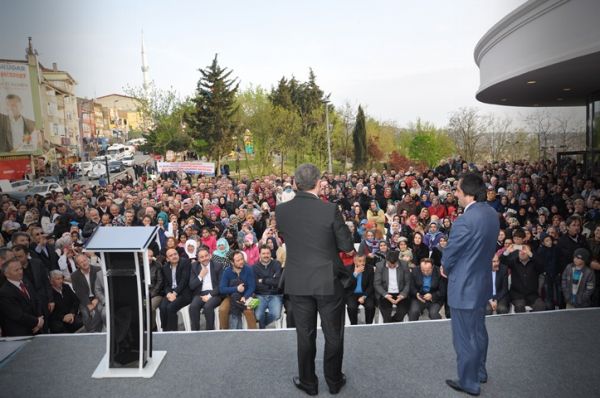 Hilmi Türkmen'in  Keşkek İkramı