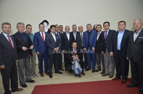 Eğitim Derneği büyük ödül gecesi 2015