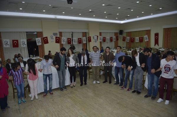 Eğitim Derneği büyük ödül gecesi 2015