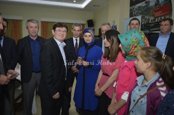 Eğitim Derneği büyük ödül gecesi 2015