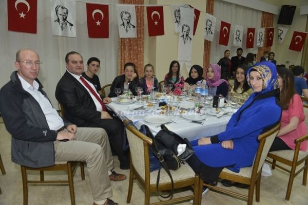 Eğitim Derneği büyük ödül gecesi 2015