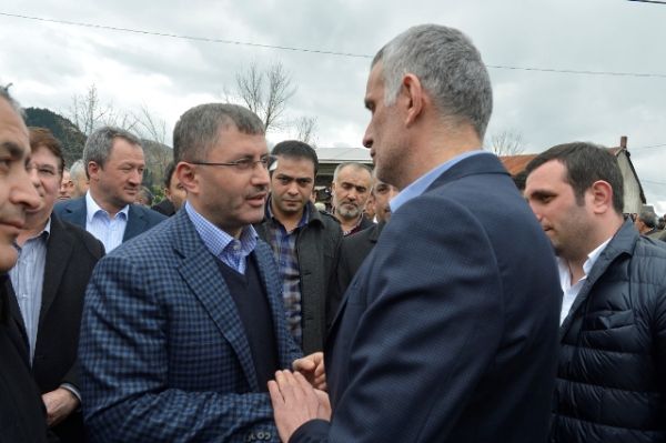 Mustafa Türkmen dualarla uğurlandı.