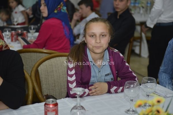 Eğitim Derneği büyük ödül gecesi 2015