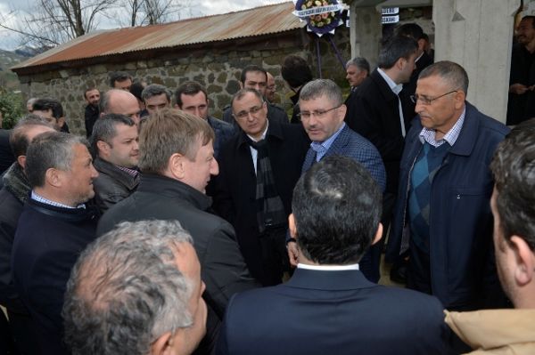 Mustafa Türkmen dualarla uğurlandı.