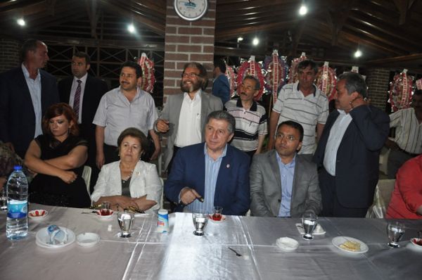 Ataman ve Erdoğan Aşlelerinin Düğünüğ