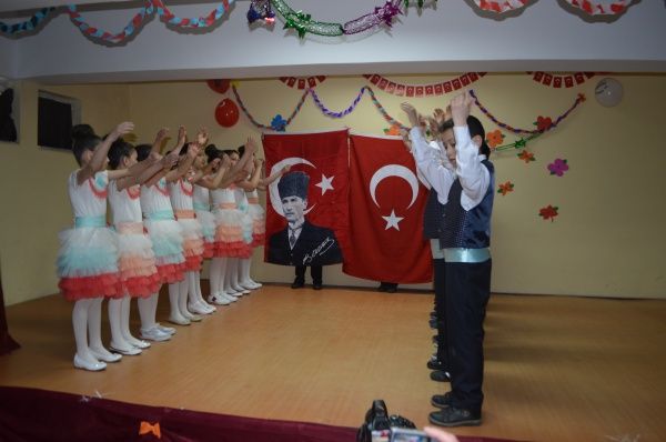 23 Nisan Şenliği 2015