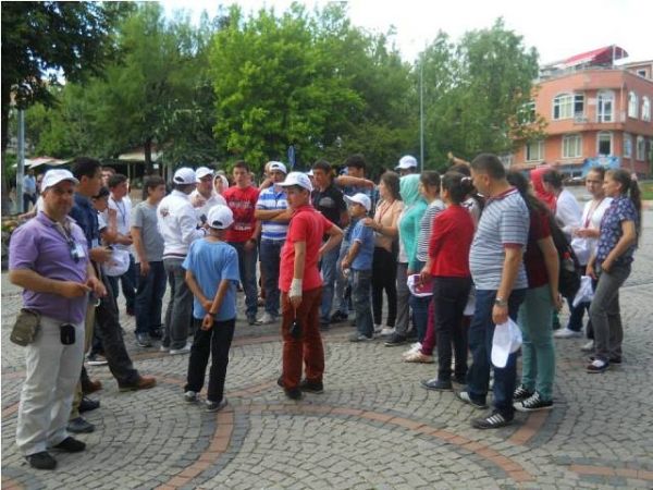 3.'cü Çocuk ve Gençlik Festivali Öğrencileri Edirn