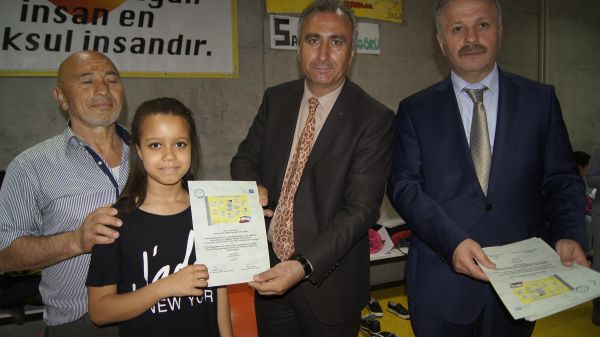 Sultantepe Ortaokulu’nda “Tek Seçenek Spor” projes