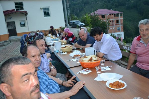 Mustafa Şirin İftar Daveti Geleneğini Sürdürdü.