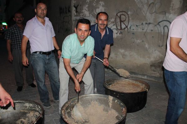 Sancaktepe'de keşkekli iftar