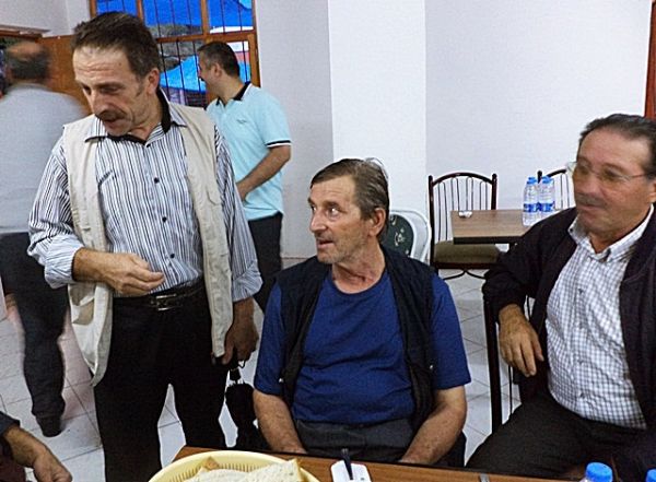 Akçiriş Köyü Muhtarı Selçu Usta'nın iftarı.