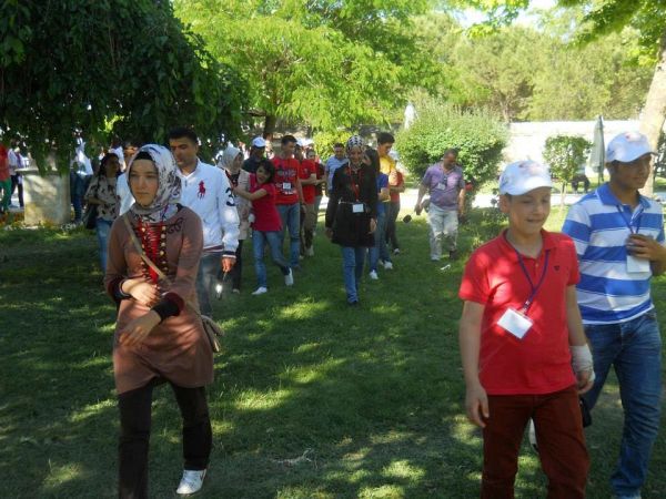 3.'cü Çocuk ve Gençlik Festivali Öğrencileri Edirn