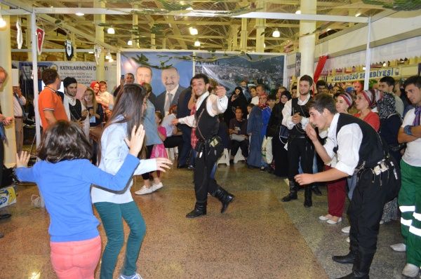 Feshane'de düzenlenen Trabzon Günleri 2. gün 