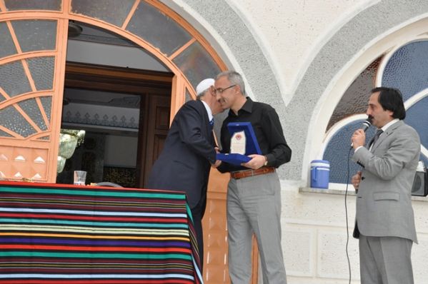 Sayvançatak Köyü Fatih Camisi'nin Çifte minareleri