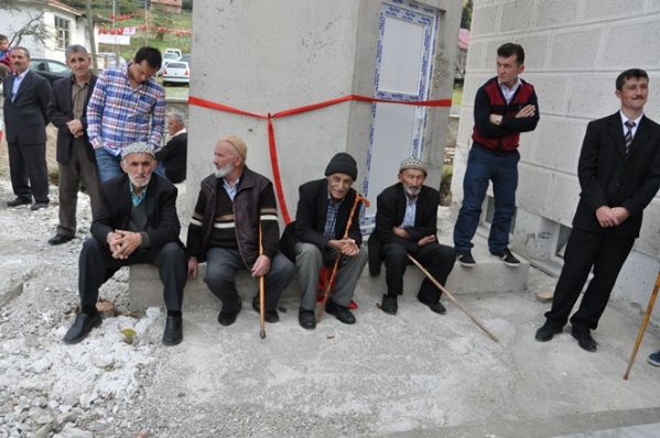 Sayvançatak Köyü Fatih Camisi'nin Çifte minareleri