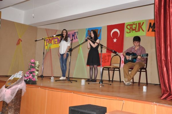 Ayten Yılmaz Anadolu Sağlık Meslek Lisesi