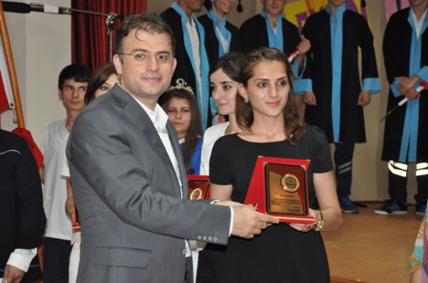 Ayten Yılmaz Anadolu Sağlık Meslek Lisesi