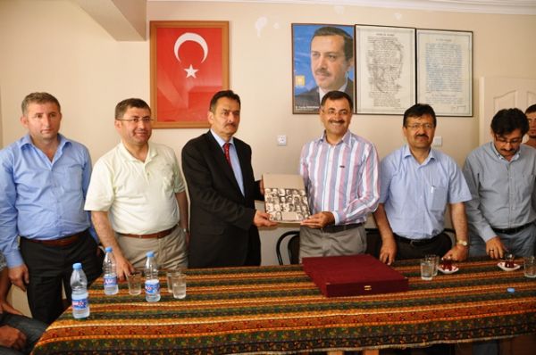 Ak Parti Şalpazarı İlçe Başkanlık birosu açılışı