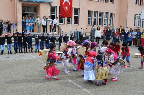 23 Nisan Ulusal Egemenlik ve Çocuk Bayramı 