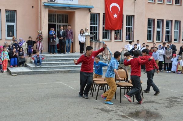 23 Nisan Ulusal Egemenlik ve Çocuk Bayramı 