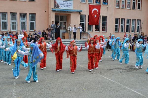 23 Nisan Ulusal Egemenlik ve Çocuk Bayramı 