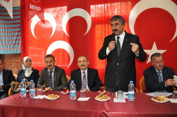 MHP İlçe Başkanlığında Devir Teslim Töreni.