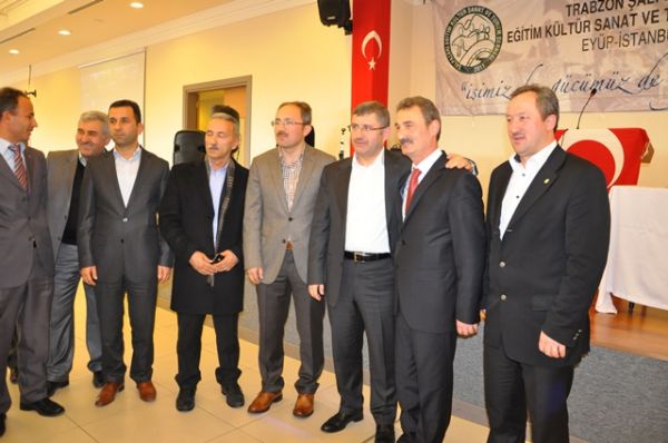 Şalpazarı EKST Derneği kahvaltılı istişare toplant