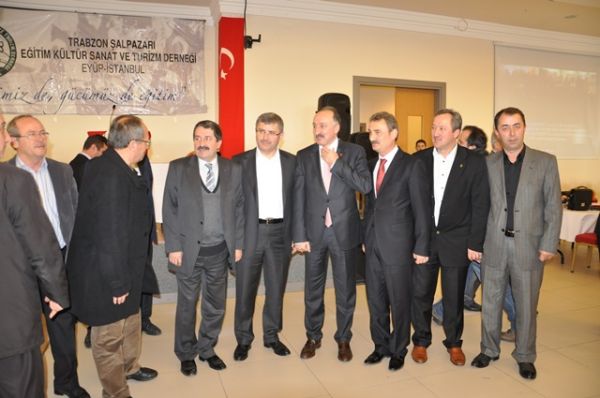 Şalpazarı EKST Derneği kahvaltılı istişare toplant