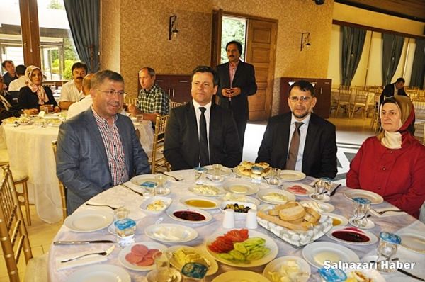 Hilmi Türkmen'in Şalpazarı'ndan Gelenlere Teşekkür