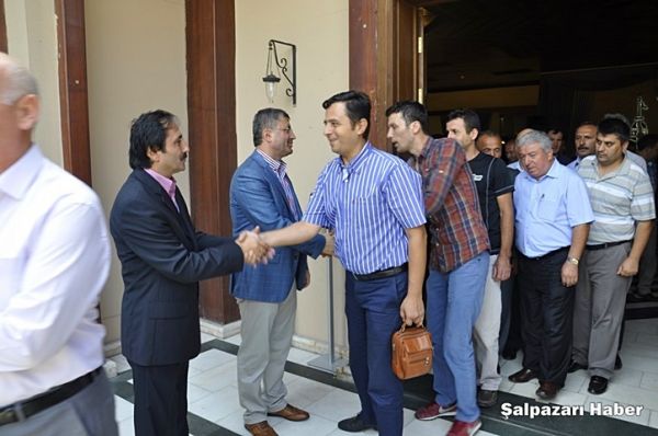Hilmi Türkmen'in Şalpazarı'ndan Gelenlere Teşekkür
