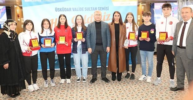 ŞALFED başarılı gençlere ödül verdi