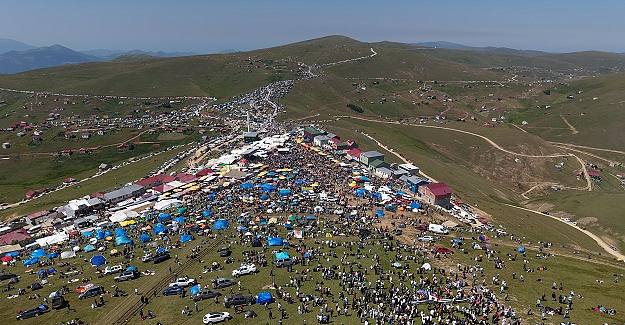 Kadırga tarihinin en kalabalık Otçu Şenliği