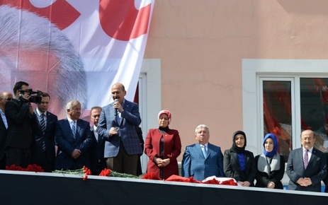 Bakan Soylu Şalpazarı'nda vatandaşlara seslendi.