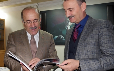 Başkan Gümrükçüoğlu Şalpazarı Belediyesini ziyaret etti 
