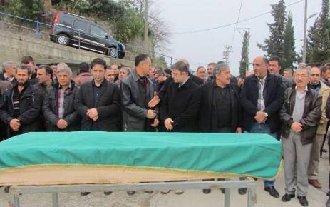  Dr.İlhan Günaydın’ın Babası Mehmet Günaydın toprağa verildi.