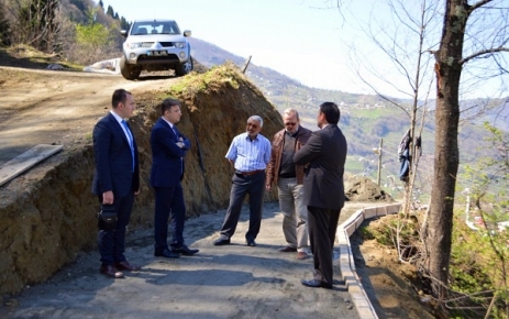 Engelli Vatandaşımız'ın Yolu Yapılıyor.