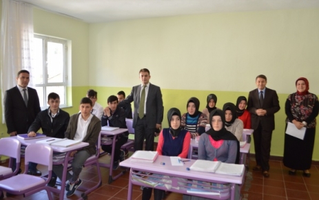 Kaymakam Yıldızhan İHL ve Anadolu Lisesi’ni Ziyaret Etti.