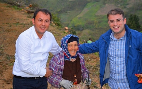 Kaymakam Yıldızhan Köyler'e Bayram Ziyaretinde Bulundu.