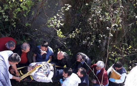 Şalpazarı-Beşikdüzü karayolunda Trafik kazası