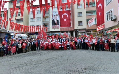 Şalpazarı'nda Milli Birlik ve Beraberlik Yürüyüşü düzenlendi.