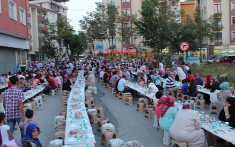 Sancaktepe'de keşkekli iftar