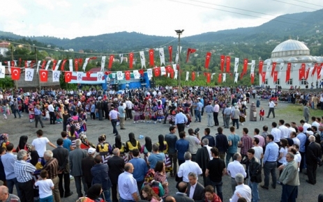 Sayvançatak Mahallesinde Keşkek Şöleni Yapıldı.