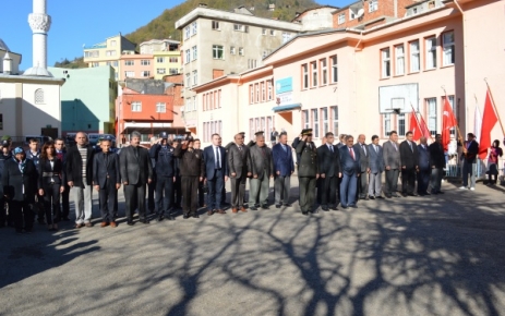 Ulu Önder Atatürk Törenlerle Anıldı.