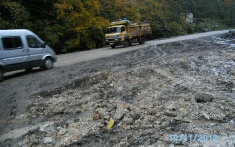 Yollar Tehlike Saçıyor